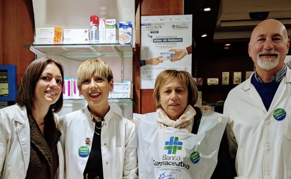 Il team della Farmacia Cantisani a Latronico: Dott. Vito Cantisani e collaboratrici